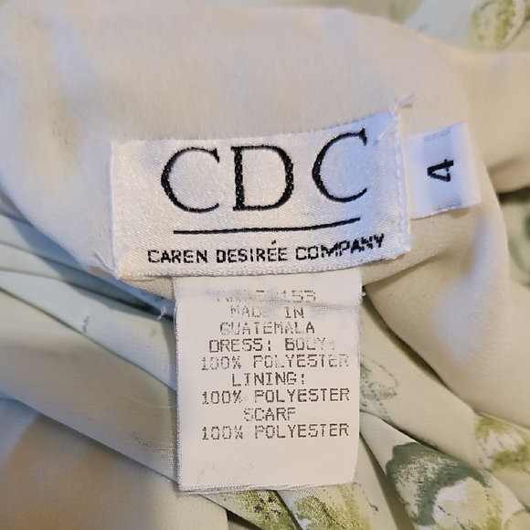 CDC Green Asymmetrical Sundress with Sleeveless Design for Cocktail - Picture 2 of 7